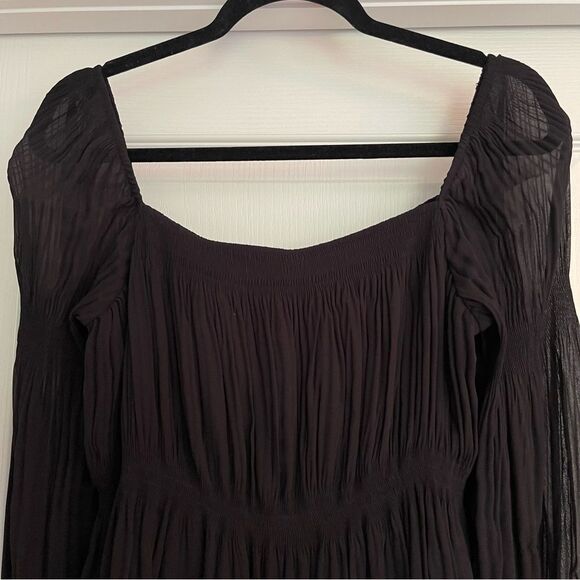 Elegant Black Women's Top - Picture 7 of 9